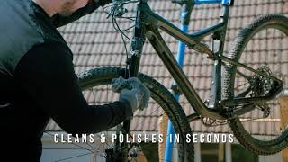How To: Muc-Off's High Performance Waterless Wash, it's as easy as 1,2,3