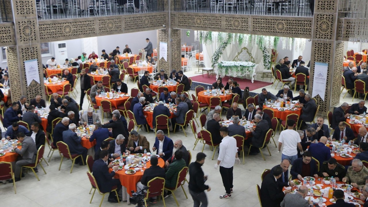 Adıyaman Belediyesi il protokolünü iftar sofrasında ağırladı