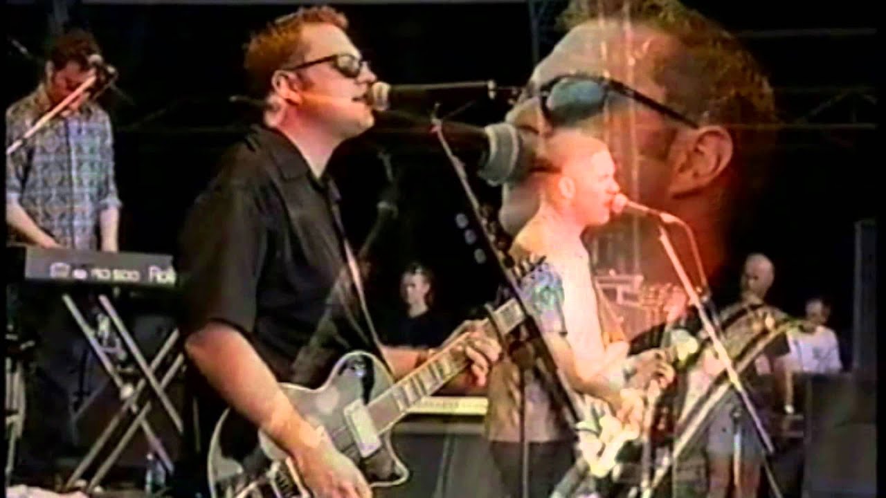 Barenaked Ladies Old appartment Glastonbury 1999