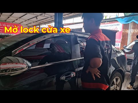 Video: 3 cách mở cửa xe bị khóa