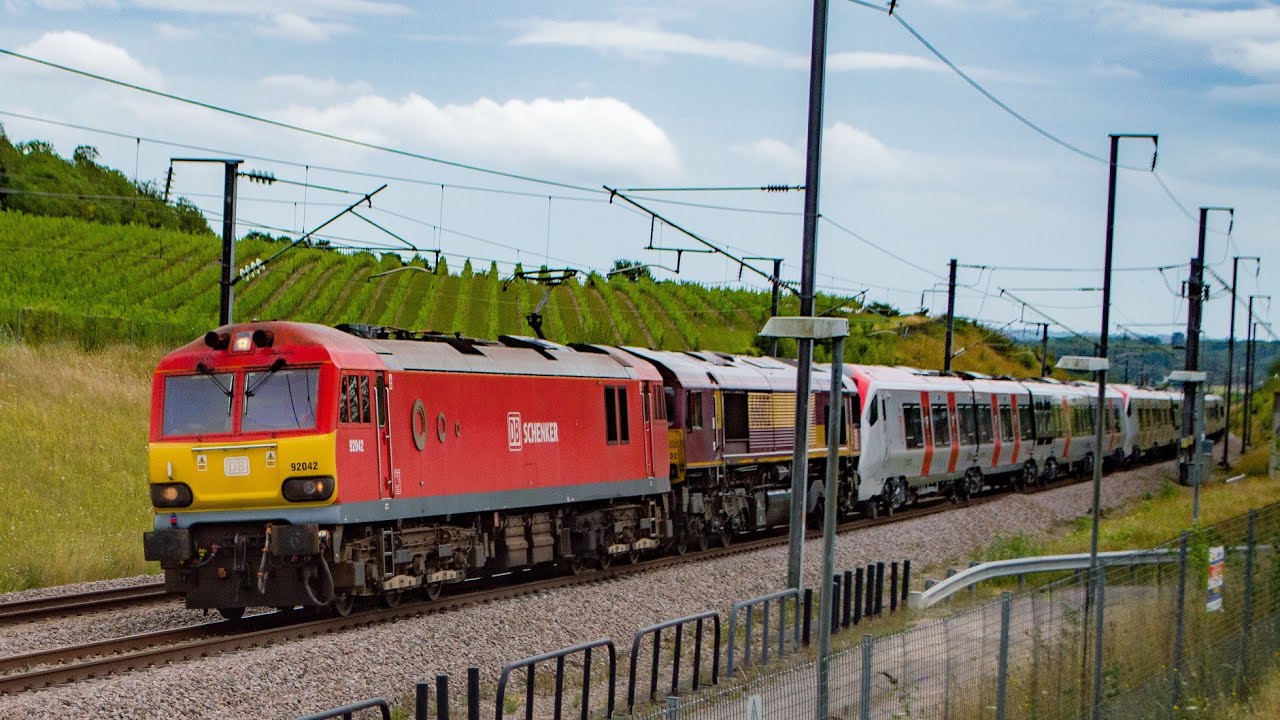 Clas 756 Unit Drag - Freight on High Speed 1! - YouTube