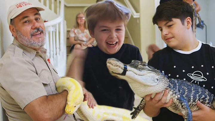 SURPRISING LUCAS WITH SNAKES AND ALLIGATORS!!! (ft...