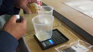 1BLハイブリッド-パテ状と液状製品の2液を混ぜ合わせて!!自作する!!GM-2100パテとGm-1508液で薄い-細かい凸凹-小さい凹み-鉄の錆-表面を滑らかにコーティング!!5th