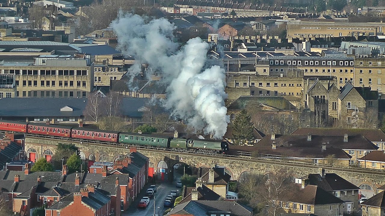 34067 Tangmere on 'The Christmas Devonian' - 15/12/12