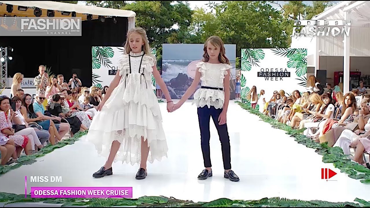 MISS DM Spring 2020 Odessa - Fashion Channel pirelli calendar book