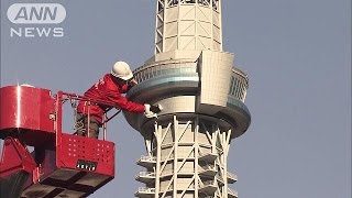 スカイツリー模型大掃除　手作業で・・・栃木・日光市(14/12/27)