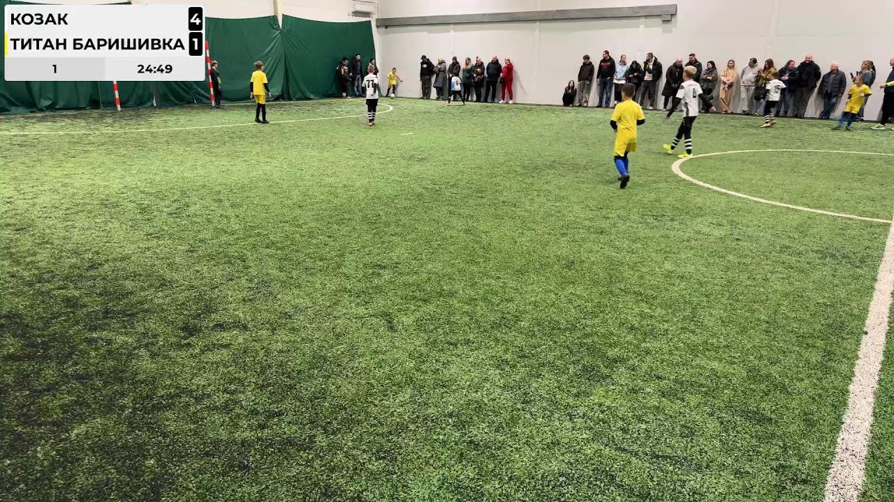 Футбольний матч між ДЮСШ Козак - ФК Титан Баришивка