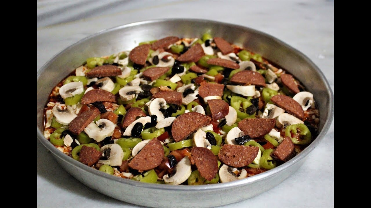 BOL MALZEMELİ EV PİZZASI TARİFİEvde Kolay Pizza Nasıl Yapılır? YouTube