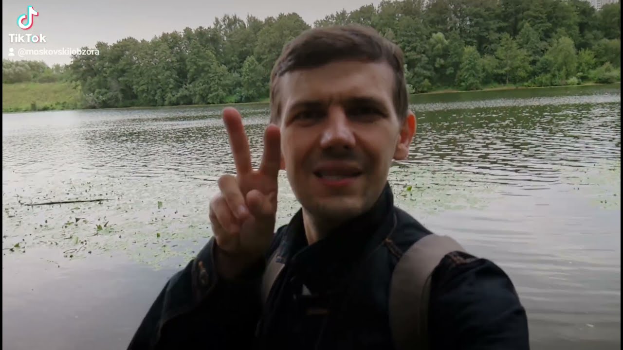 Dadam qiziga qolini sorishiga ruxsat berdi Katta kokrakli mulat bilan porno