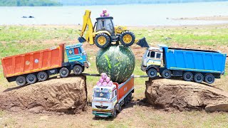 Tata Truck Accident Pulling Out Jcb ? Sutli Bomb  Vs Pumpkin | Dumper Truck Tipper Truck | Cs Toy