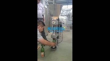 Semi automatic cork bottle capping machine for wine