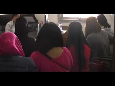 Video: Paano Magbihis Para Sa Isang Saksi Sa Kasal