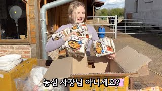 역대급 언박싱+하얀짜파게티 처음 먹어본 외국인들 반응 (편집본)