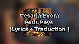 Cesaria Evora - Petit Pays ( Lyrics + Traduction Française) HD Resimi