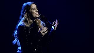 Lucie Jones - Merry Christmas Everyone (Shakin Stevens) | Live at Her Majestys Theatre, London