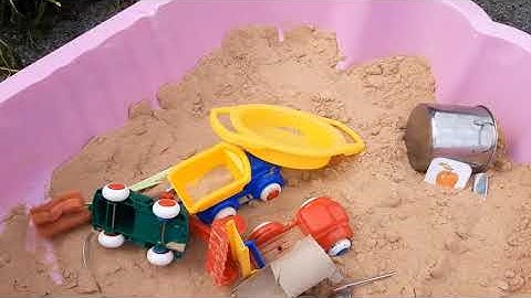 Treasure Hunt | Giant Wiggle 2020 with the Early Childhood and Family Service