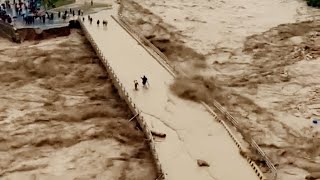 3 minutes ago! Germany went under WATER! Flash Flooding in Albstadt! Millions of people are stranded