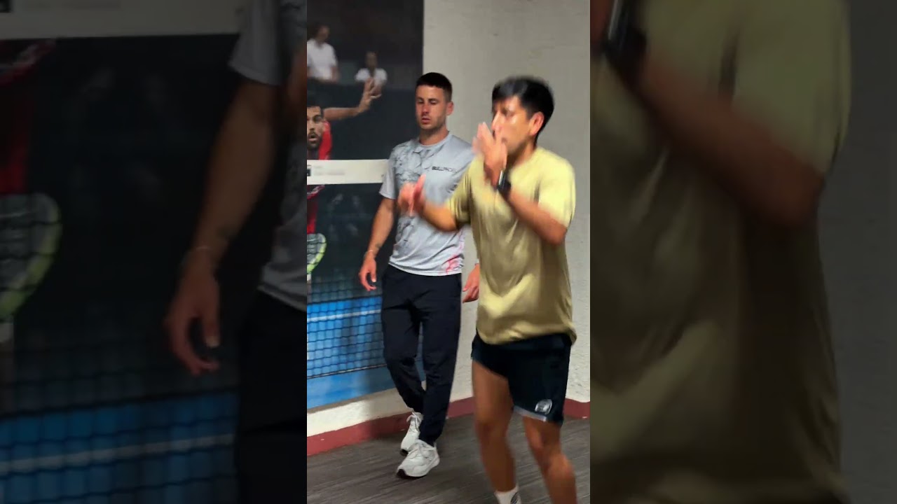warm-up pre-match 😅 | @chingotto 🐭🏃🏻🔥 | Round of 32 |Italy Major 🇮🇹#PadelFIP