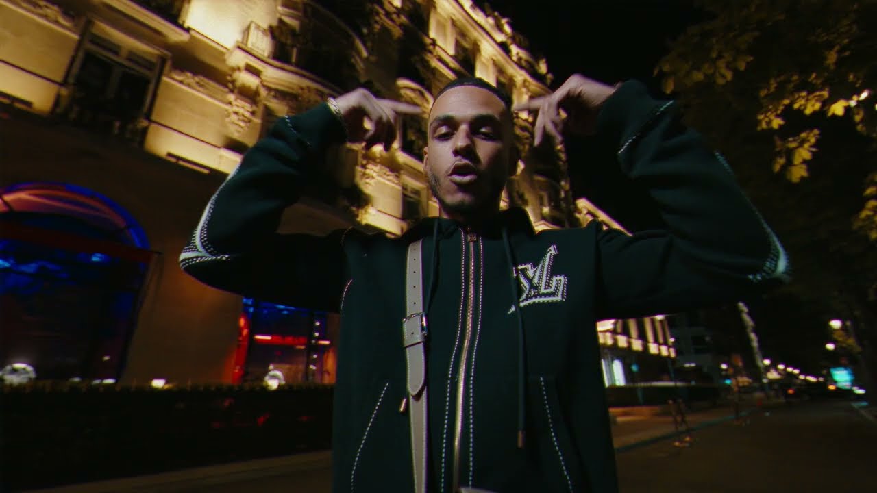 Watch Zikxo - Fouya (Clip officiel) on YouTube Watch Zikxo - Fouya (Clip officiel) on YouTube