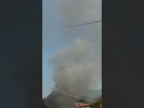 Casa pegando fogo em Figueira