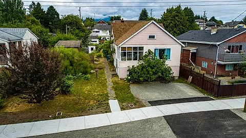 746 Haliburton St - Marie Burrows - ARTEZ