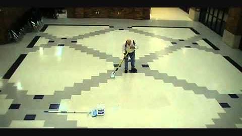 How to Use the Flow Floor Polish Applicator.