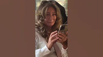 بكاء ليلى علوي وتأثرها أثناء تجهيز إبنة شقيقها للزفاف 