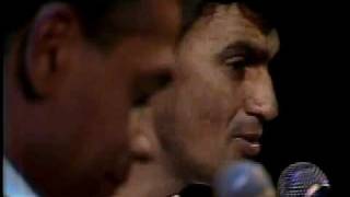 Caetano Veloso e Paulinho da Viola cantam 'A Voz do Morto' - TV Manchete 1989