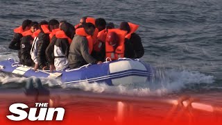 UK ‘battling to deport 1,000 illegal migrants' as crossings hit record number