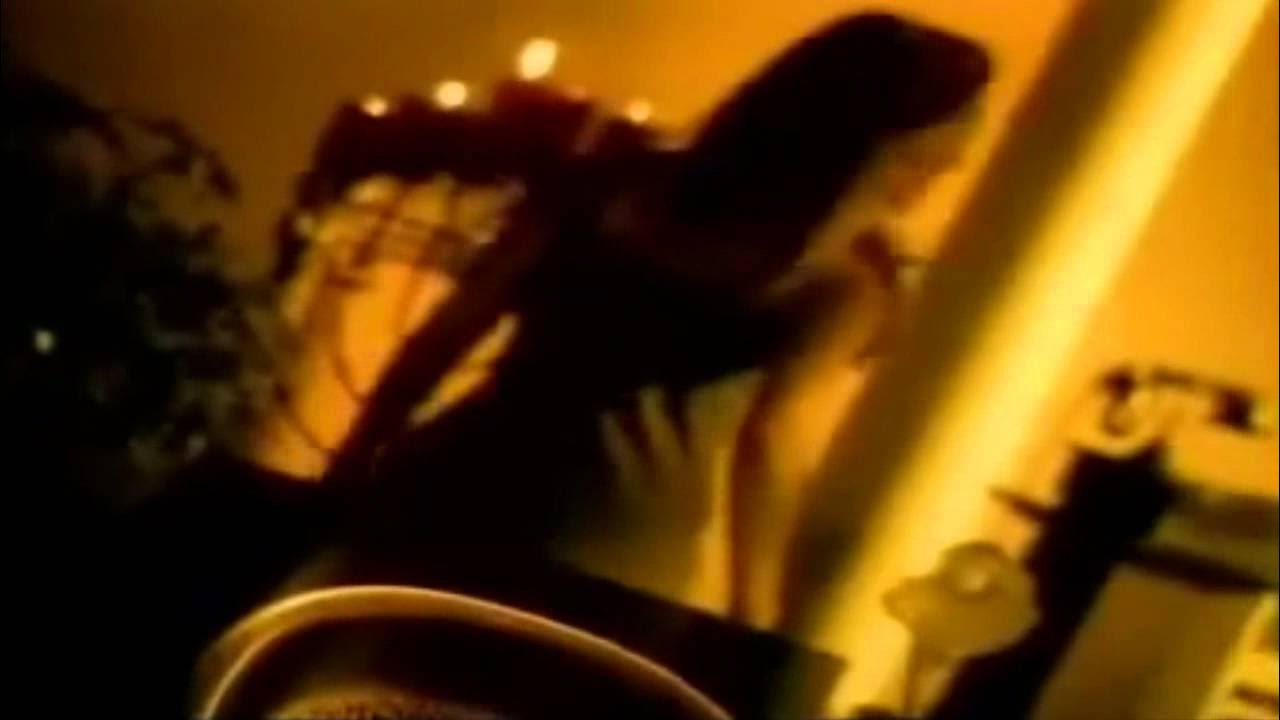 Laura Flores El Alma No Tiene Color Laura Flores & Marco Antonio Solis / El Alma No Tiene Color (Video