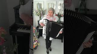 It Feintsje Fan Menaam - From Fedde Schurer And Dutske Folkswize