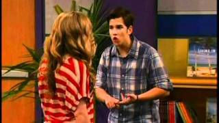 (HQ) iCarly - iOMG Fourth Promo - 'Sam's been acting.....Different' Resimi