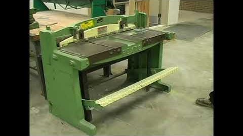 Cutting Procedure Using Squaring Shears