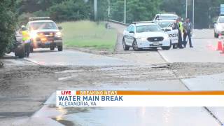 Water main break closes lanes in Alexandria