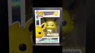 ⚡️ Jolteon pearlescent Pokemon Center exclusive funko pop 628 #jolteon #pokemon #eevee #funkopop