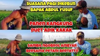 Panen Kangkung duet adik kakak || Sambil ngobrol ambyar bersama bapak Abdul yusuf