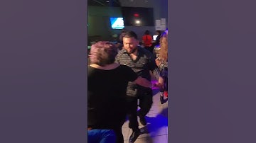 Thumbnail of PEQUEÑA Y FRAGIL 🕺💃🇸🇻