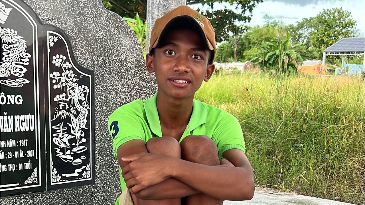 Kỳ Lạ Cậu Bé Có Đôi Mắt Âm Dương Toàn Nhìn Thấy Người Âm Chơi Chung Người Đã Mất..!