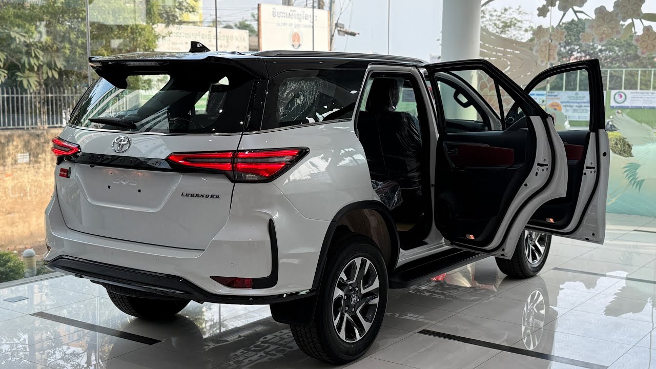 Обзор Toyota Fortuner 2026 года: интерьер и экстерьер