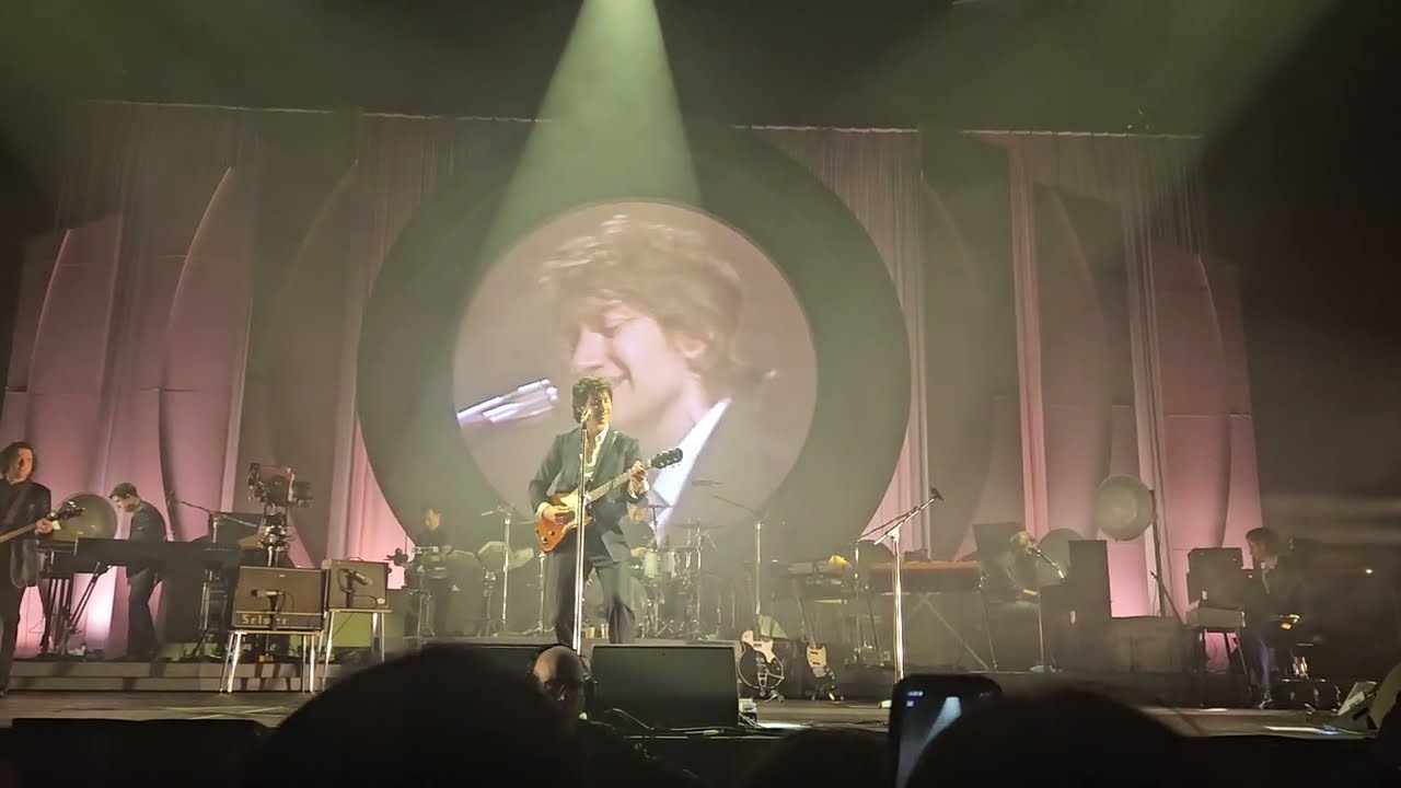 Arctic Monkeys - Hello You (Live Debut @ Vancouver Pacific Coliseum)