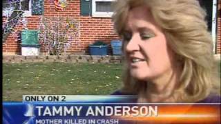 Woman honors mother's memory with Christmas display