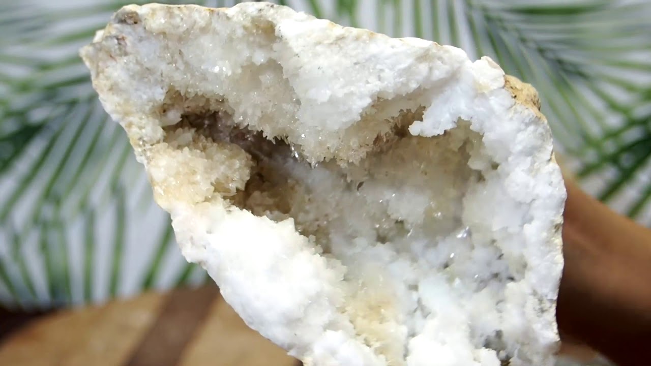 3.95kg Calcite Geode Set with Amethyst J704 6 YouTube player