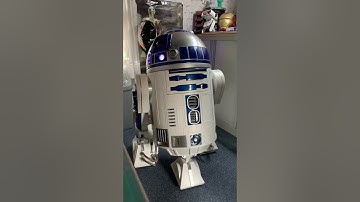 3D Printed R2 D2 on Ender 3