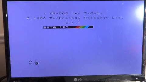zx 128 +2 , Betadisk 128 ,Profi, running demo from floppy drive