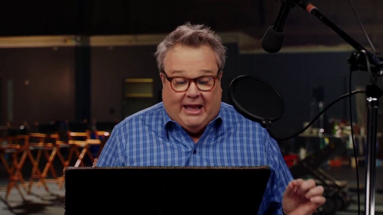 'The Secret Life Of Pets 2' Featurette on Eric Stonestreet as 'Duke
