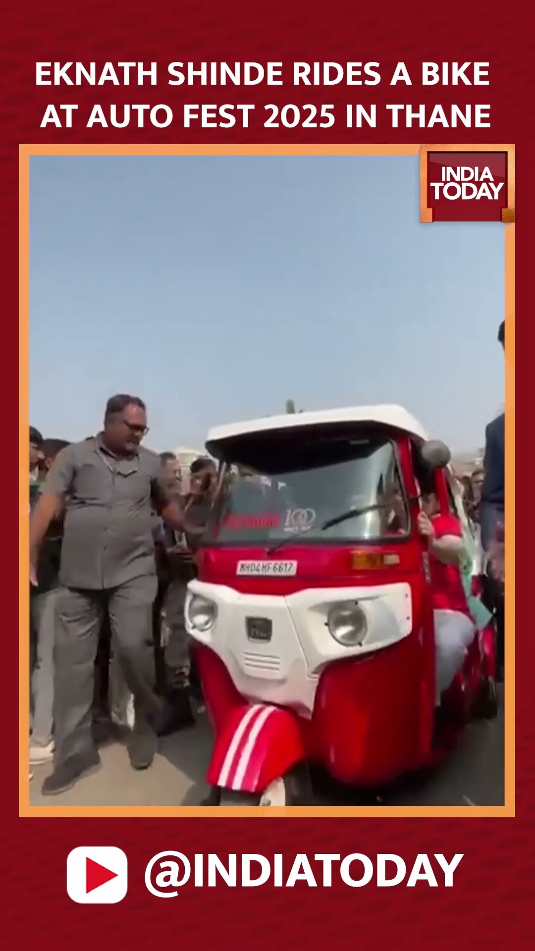 Maharashtra Deputy CM Eknath Shinde Rides A Bike At Auto Fest 2025 In Thane #shorts #ekanathshinde