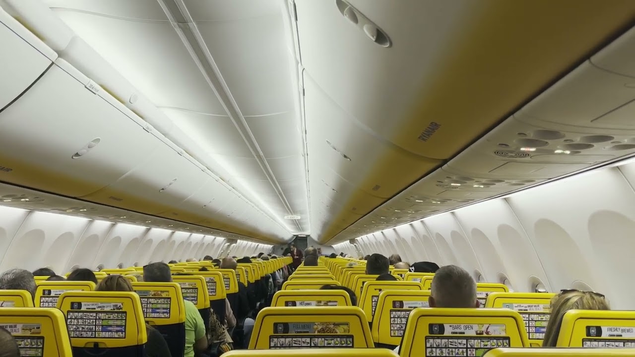 Ryanair Boeing 737 800 Aircraft Interior You