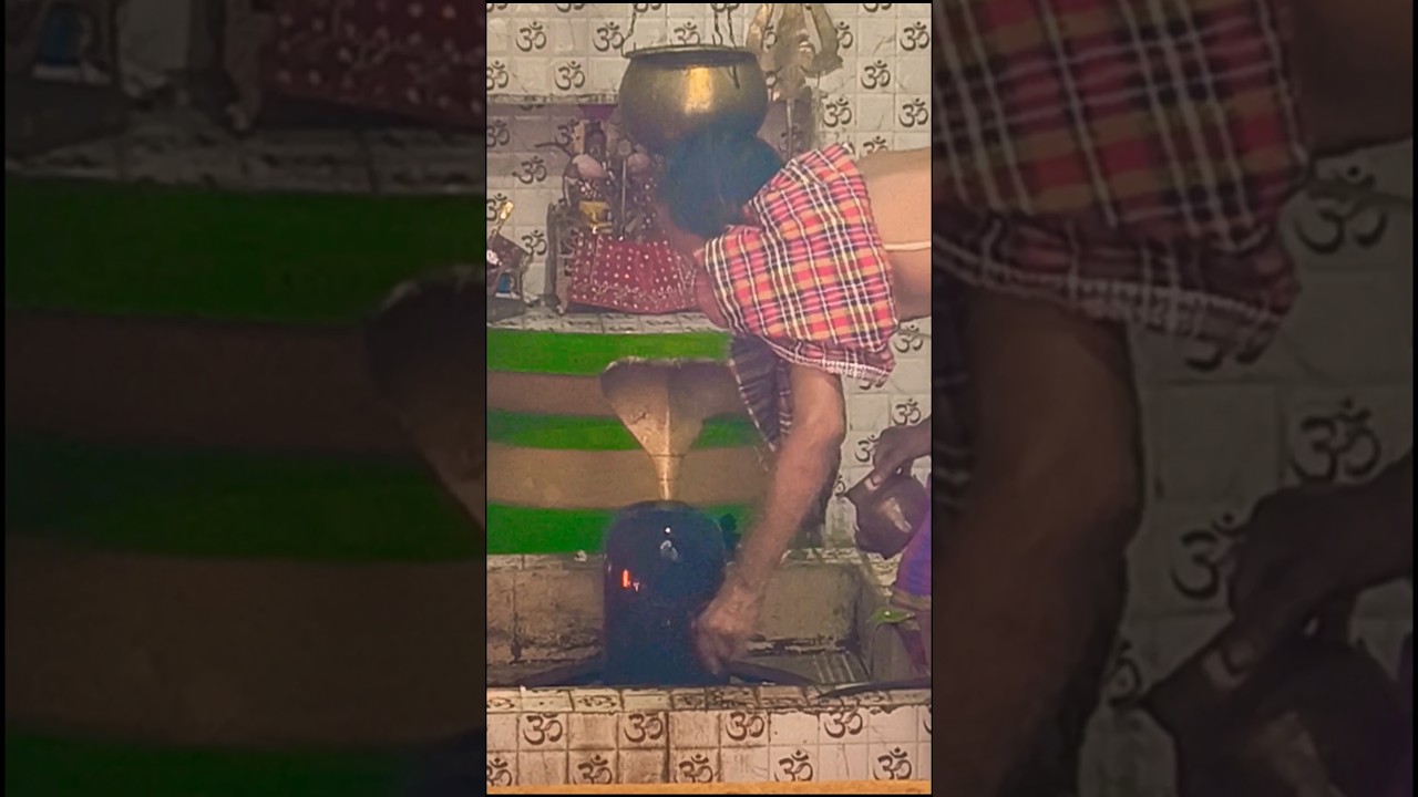 Har har Mahadev 🙏#ytshorts #trending #shivmandirakhadakarala #