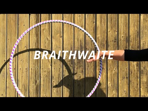 Dieses Video zeigt unser Hula Hoop Modell &quot;Braithwaite&quot; in Bewegung bei Sonnenlicht. Tapes: White Radiant Laser / 12mm grey grip / 6mm white duckDieses Model...