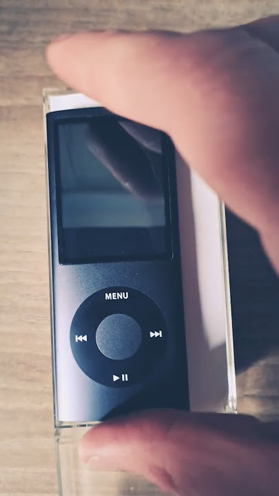 IPOD NANO #apple #ipods #applemusic #mp3 #nostalgic #nostalgia #nostalgicvibes #old #oldies #ipod